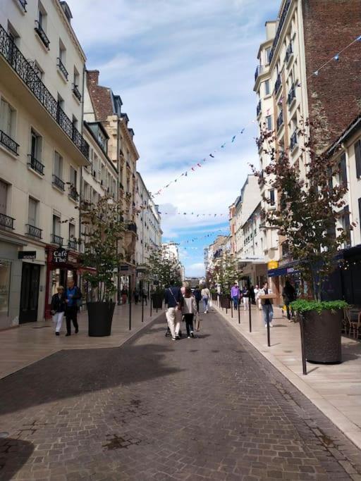 Studio Sous Les Toits Et Mezzanine - Vincennes Exterior foto